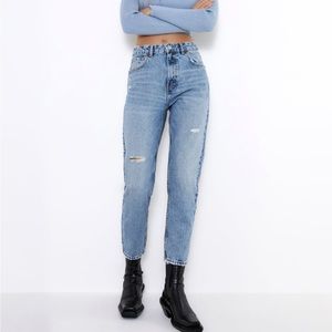 Zara ripped mom fit jeans